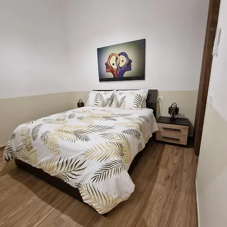 Doma House Bed & Breakfast